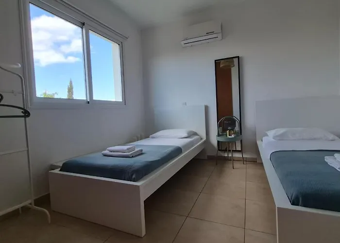 Mythical Sands - Hana Appartamento Paralimni